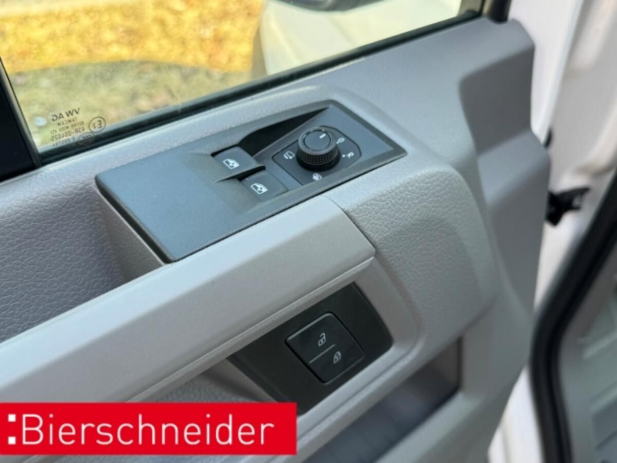 Volkswagen Crafter Kasten 35 2.0 TDI mittellang Hochdach LED KAMERA 5-J-GAR KLIMA SIDEASS PARKASS