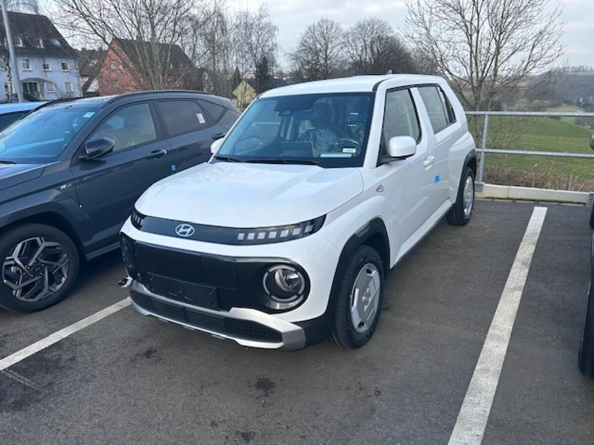 Hyundai INSTER Select, im Vorlauf ,Navi,Klima, max.327KM Reichw.