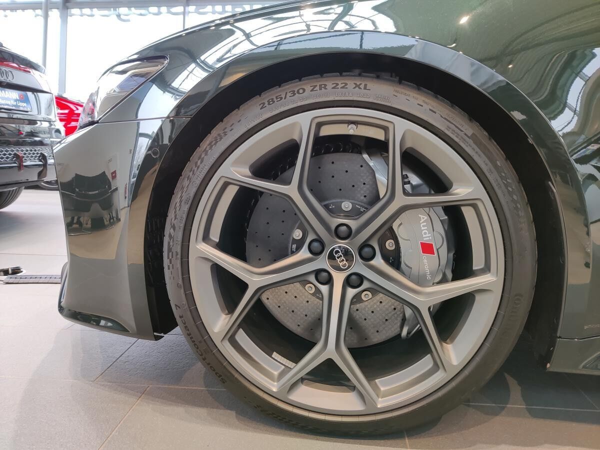 Audi RS6 Avant performance tiptronic - Individual Tiefgrün DMB SONDERLEASING !