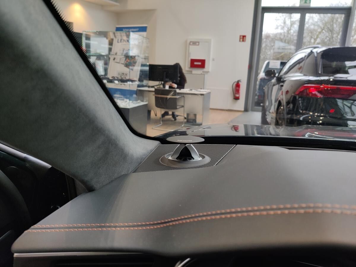 Audi RS6 Avant performance tiptronic - Individual Tiefgrün DMB SONDERLEASING !