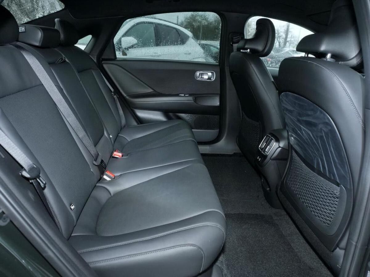 Hyundai IONIQ 6 UNIQ-PAKET LEDER NAVI KAMERA MATRIX 20