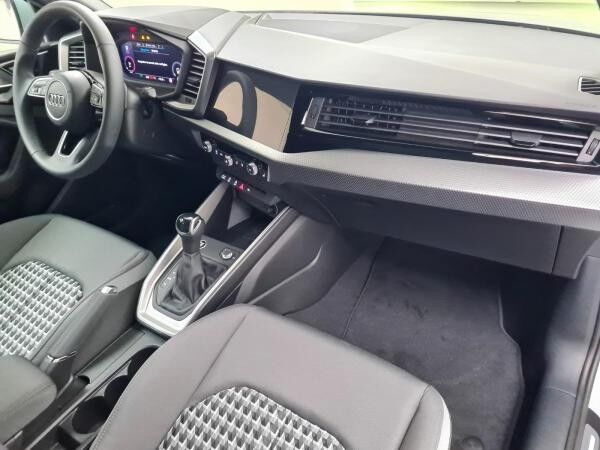Audi A1 Sportback S line 30 TFSI Navi+ #black Kamera