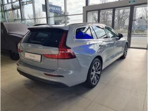 Volvo V60 B4 Essential *Bestellaktion*