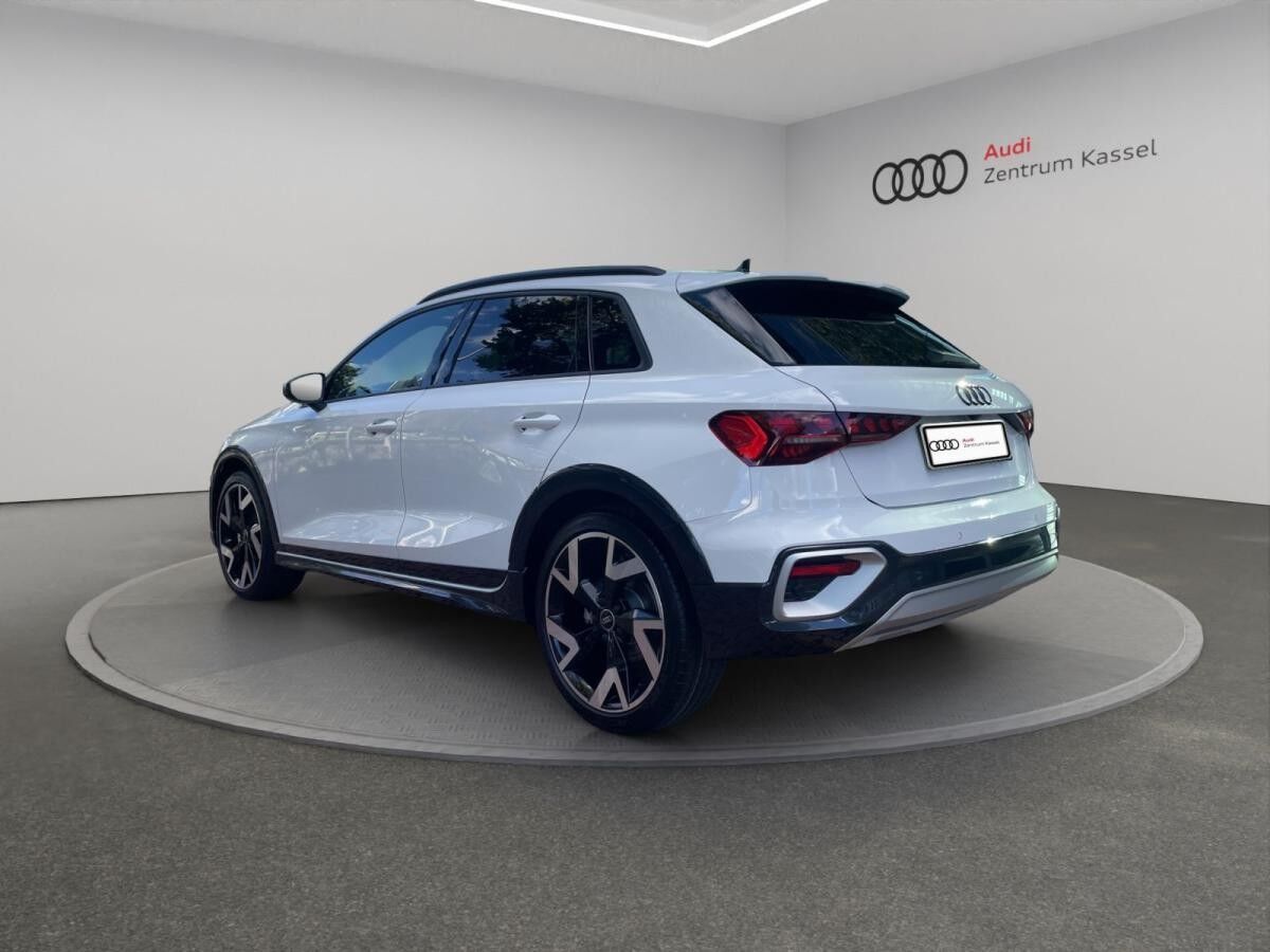 Audi A3 allstreet 35 TFSI LED Navi AHK Sportsitze