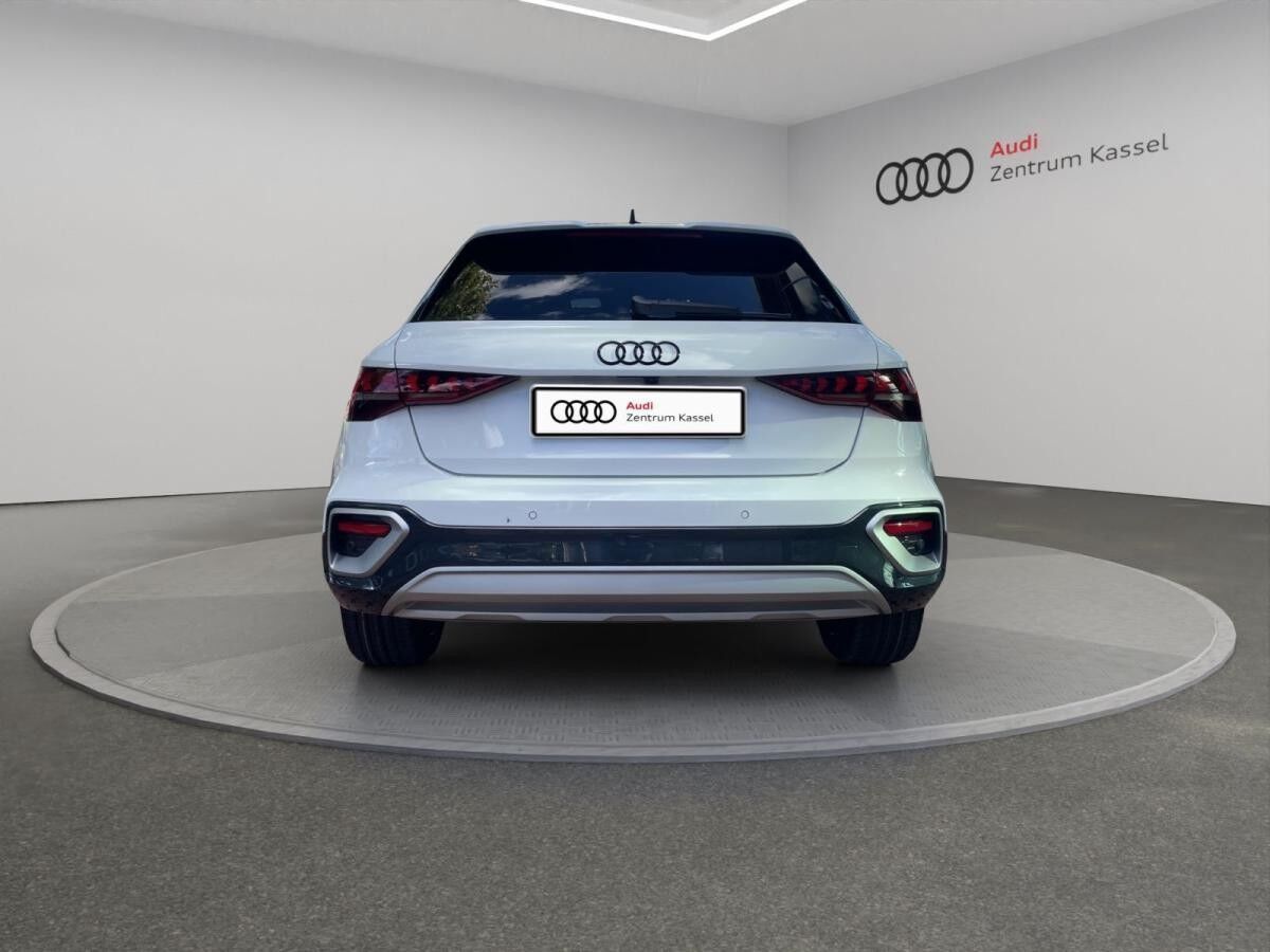 Audi A3 allstreet 35 TFSI LED Navi AHK Sportsitze