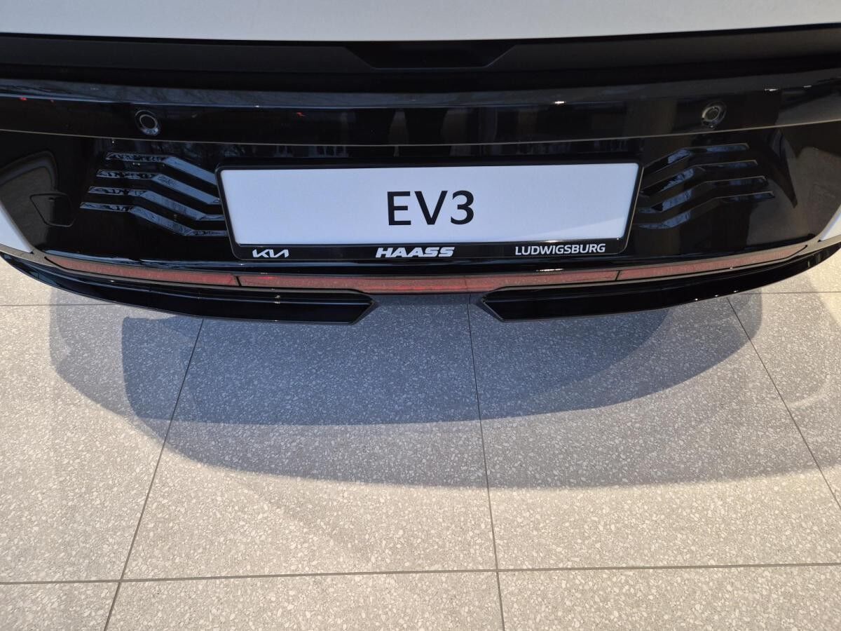 Kia EV3 AIR *Bestellfahrzeug* in Ludwigsburg bei Auto Haass