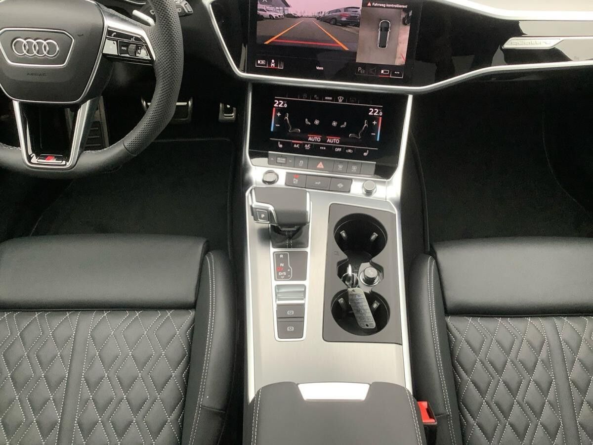Audi A6 Avant S line 50 TDI quattro tiptronic Audi A6 Avant S line 50 TDI quattro tiptronic