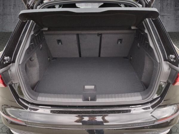 Audi A3 Sportback advanced 35TFSI S-tronic S line/Mat