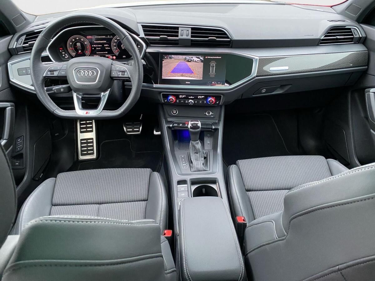 Audi Q3 45 TFSI quattro 2x S line Business Sonos Pano