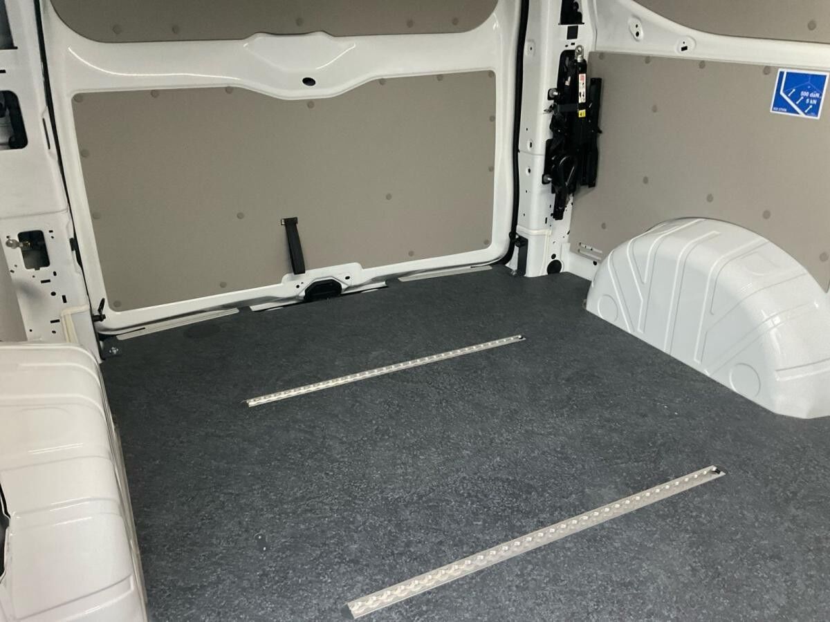 Volkswagen Transporter Kasten 2.0 AHK Kamera LED