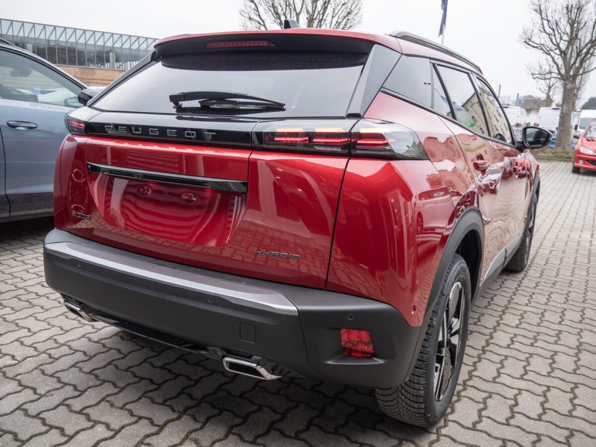 Peugeot 2008 1.2 Hybrid 145 Allure *LAGERABVERKAUF*