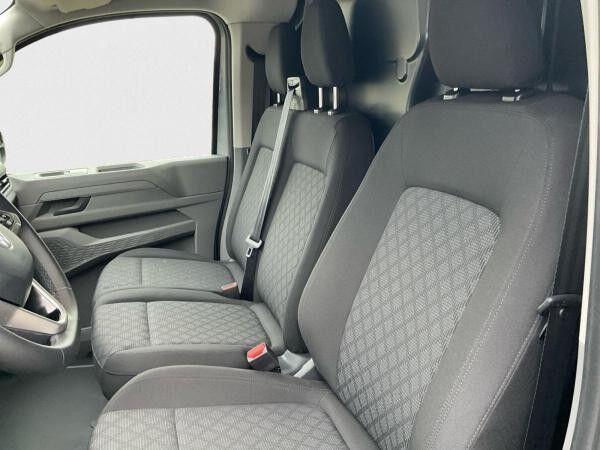Volkswagen Transporter Kasten 2,0 Automatik AHK Kamera LED