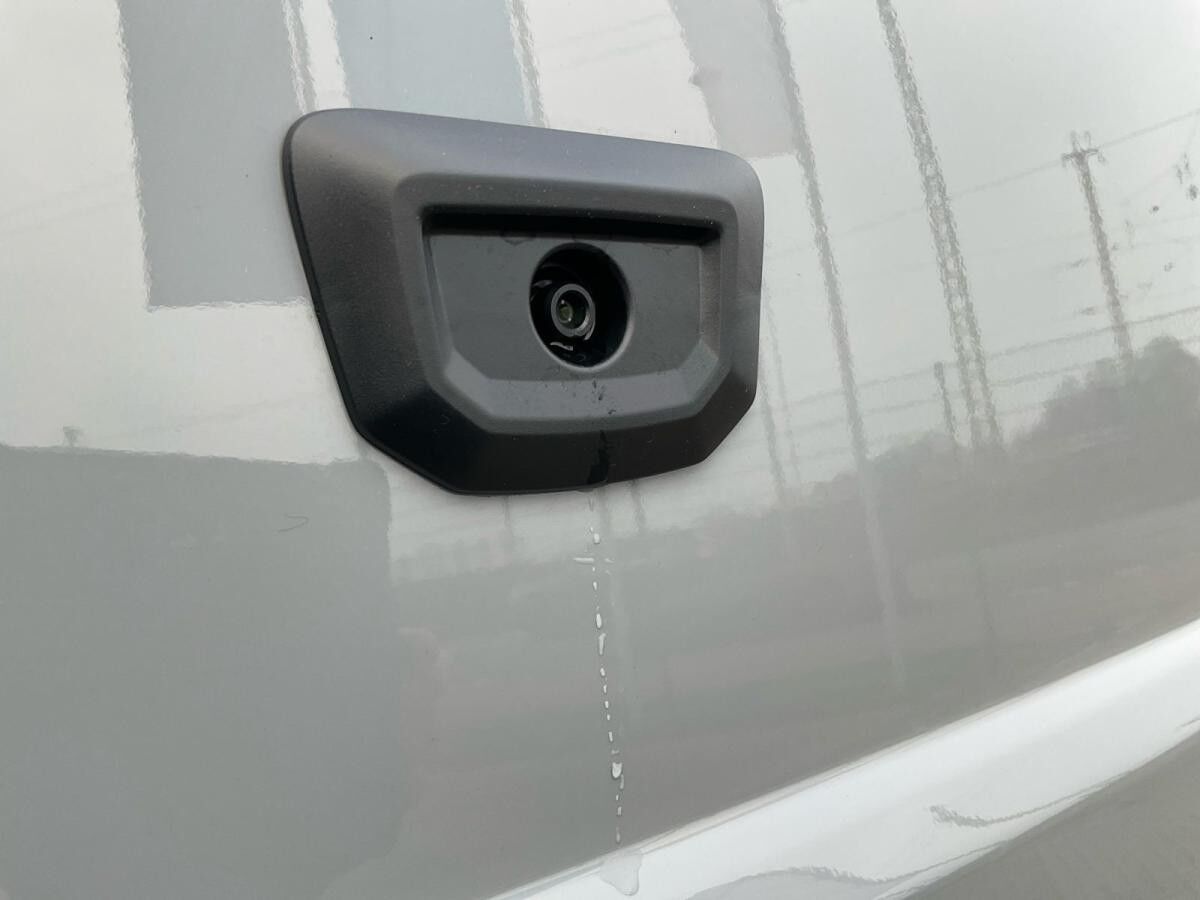 Volkswagen Transporter Kasten 2,0 Automatik AHK Kamera LED