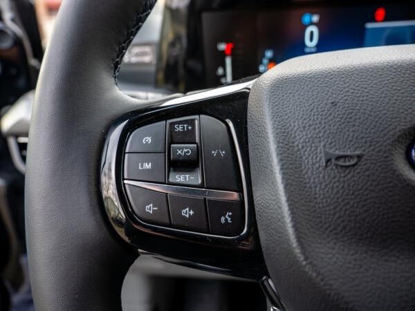 Ford Tourneo Custom Nugget 320L1 Titanium Aufstelldach MARKISE NAVI LED uvm. -versch. Farben verfügbar-