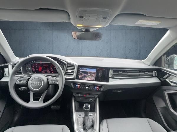 Audi A1 Sportback advanced 30 TFSI S tr. LED ACC 17Ž