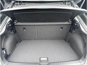 Audi A1 Sportback advanced 30 TFSI S tr. LED ACC 17Ž