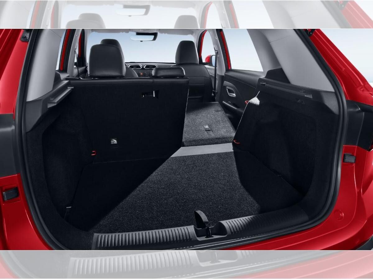 MG ZS Hybrid+ Luxury