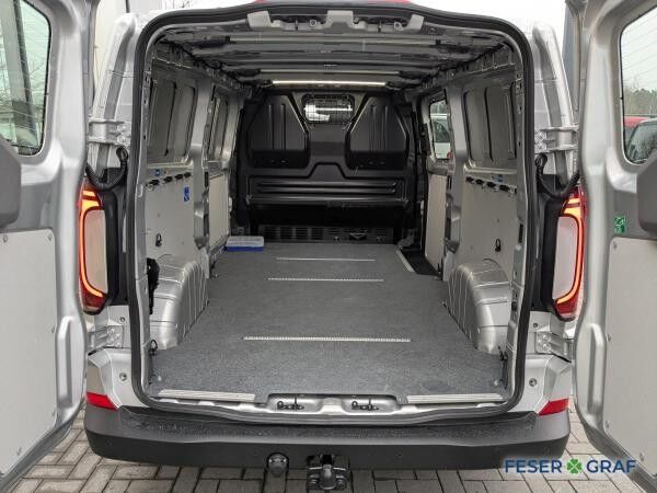 Volkswagen Transporter T7 2,0 l TDI DSG Langer Radstand AHK