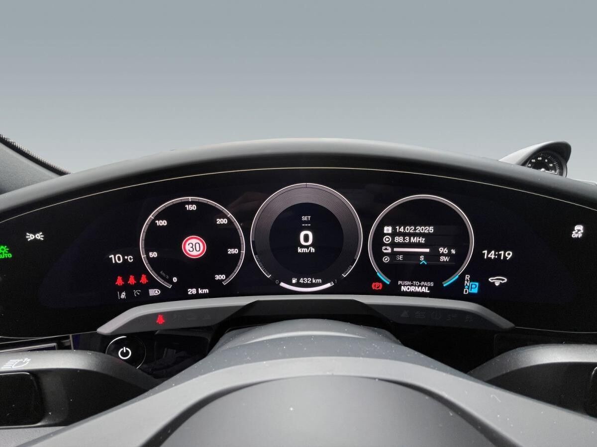 Porsche Taycan 4S Cross Turismo BOSE,Pano.,Privacy,InnoDrive,Head-Up,Sport Chrono