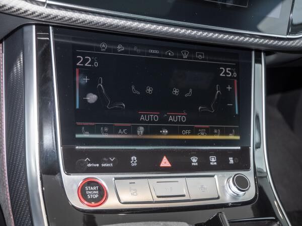 Audi RS Q8 performance