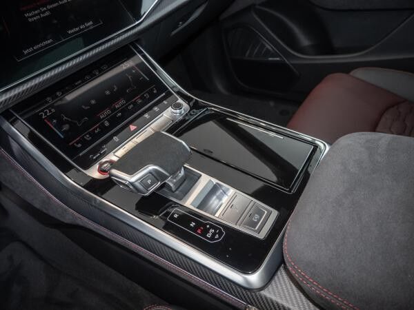 Audi RS Q8 performance