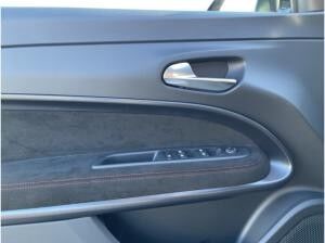 Alfa Romeo Junior Veloce Elettrica ALCANTARA+PDC+KAMERA+CARPLAY