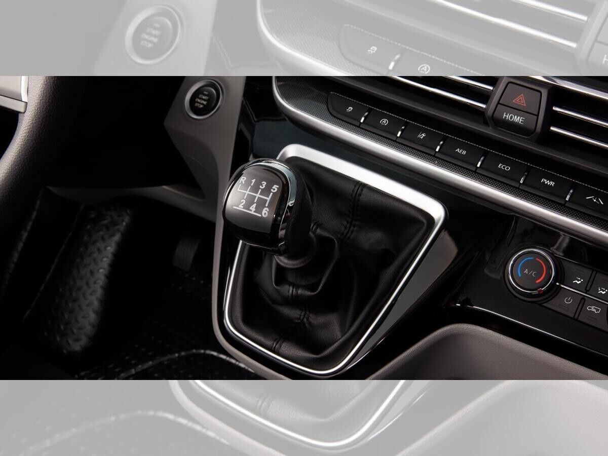 MAXUS Deliver 9 L4 Fahrgestell Pritsche ALU-Aufbau