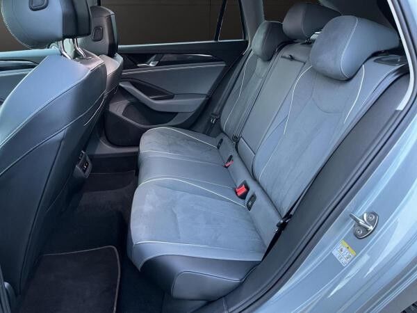 Volkswagen Passat Variant Business 2.0 TDI*DSG*AreaView*DCC