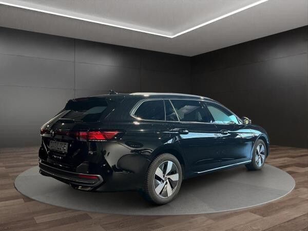 Volkswagen Passat Variant Business 2.0 TDI*DSG*DCC*AHK*HuD