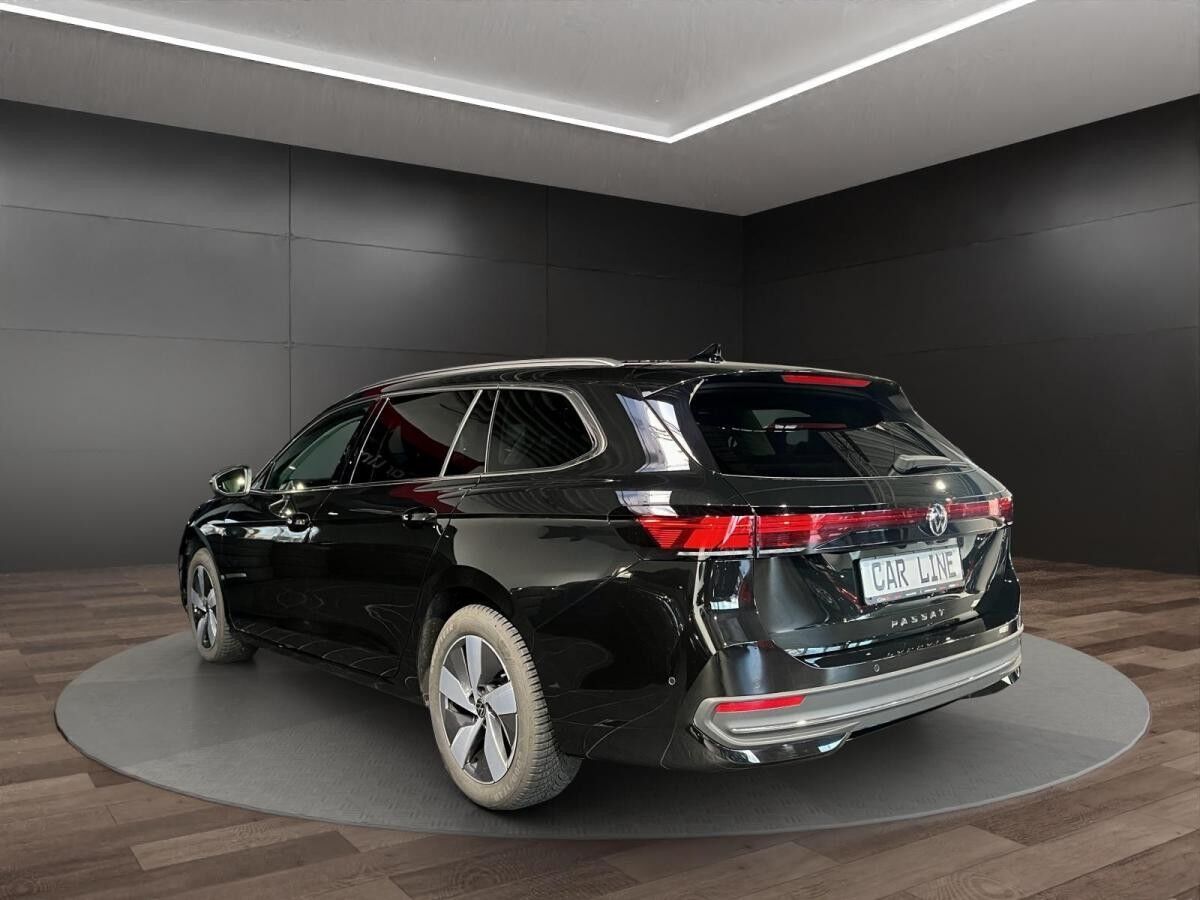 Volkswagen Passat Variant Business 2.0 DCC*TDI*DSG*AHK*HuD