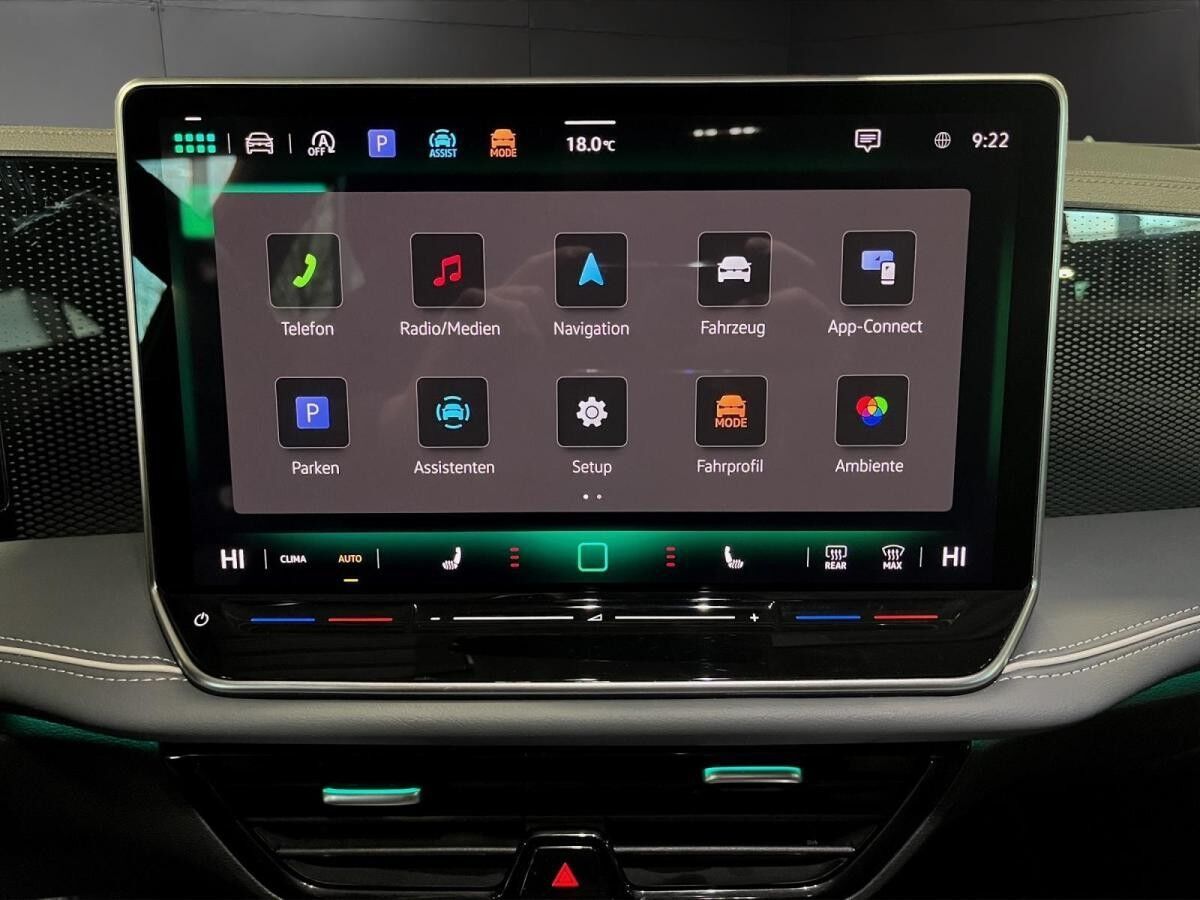 Volkswagen Passat Variant Business 2.0 DCC*TDI*DSG*AHK*HuD