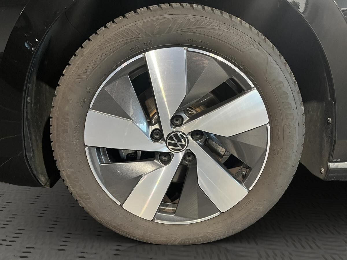 Volkswagen Passat Variant Business 2.0 DCC*TDI*DSG*AHK*HuD