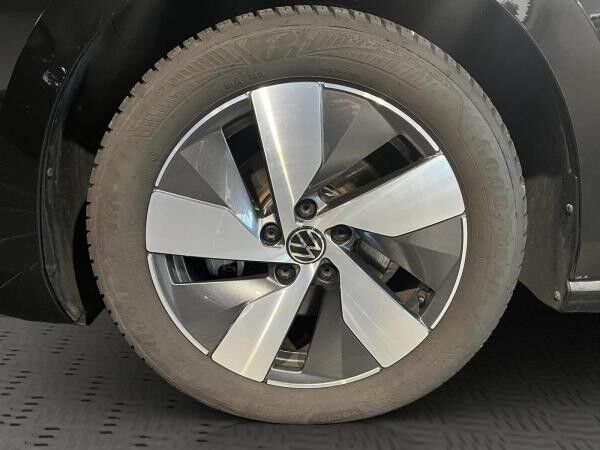 Volkswagen Passat Variant Business 2.0 TDI*DSG*AHK*DCC*HuD