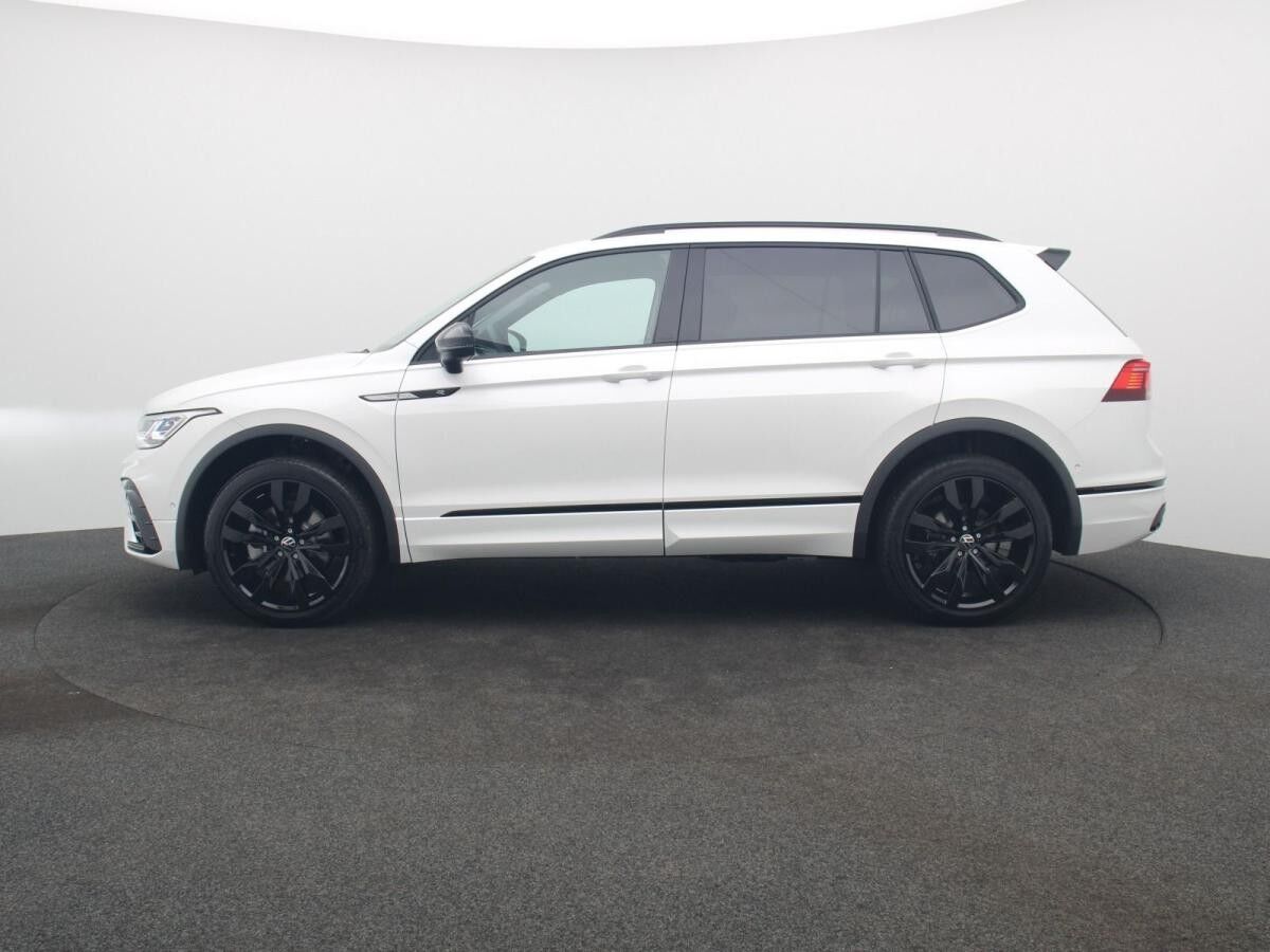 Volkswagen Tiguan Allspace R-Line Black 2.0TDI 4M DSG / AHK