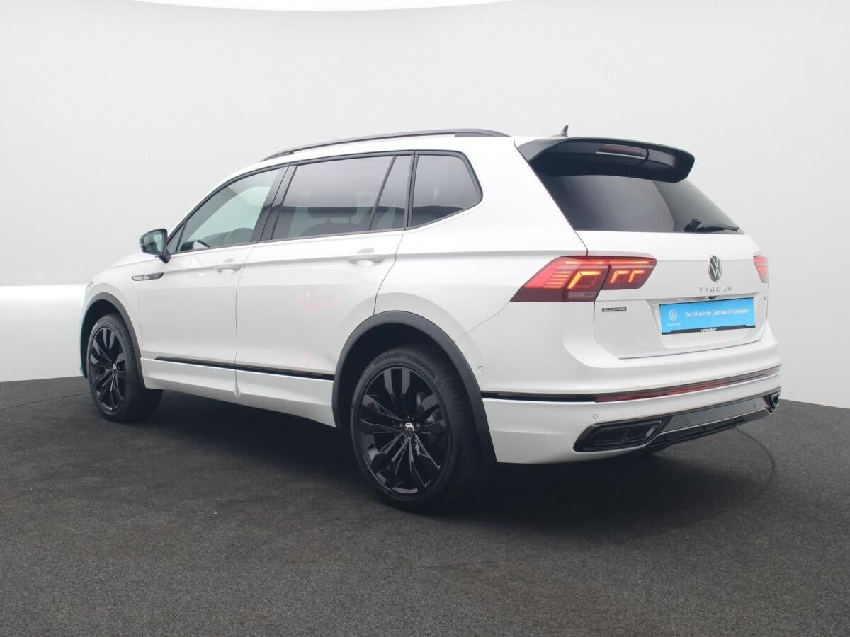 Volkswagen Tiguan Allspace R-Line Black 2.0TDI 4M DSG / AHK