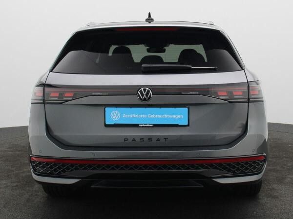Volkswagen Passat Variant R-Line 1.5 eHybrid / Pano, AHK