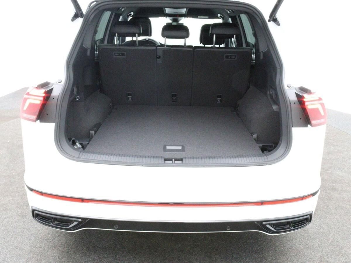 Volkswagen Tiguan Allspace R-Line Black 2.0TDI 4M DSG / AHK