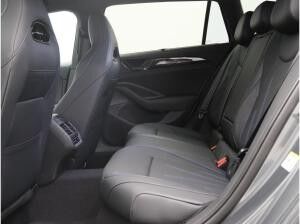 Volkswagen Passat Variant R-Line 1.5 eHybrid / Pano, AHK Volkswagen Passat Variant R-Line 1.5 eHybrid / Pano, AHK