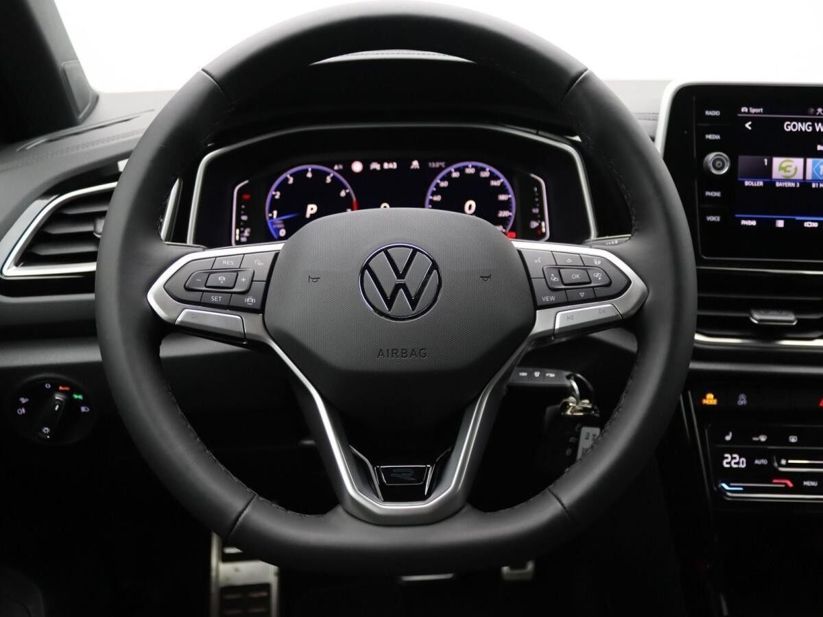 Volkswagen T-Roc R-Line 1.5 TSI DSG / Navi, AHK, LED+, RFK