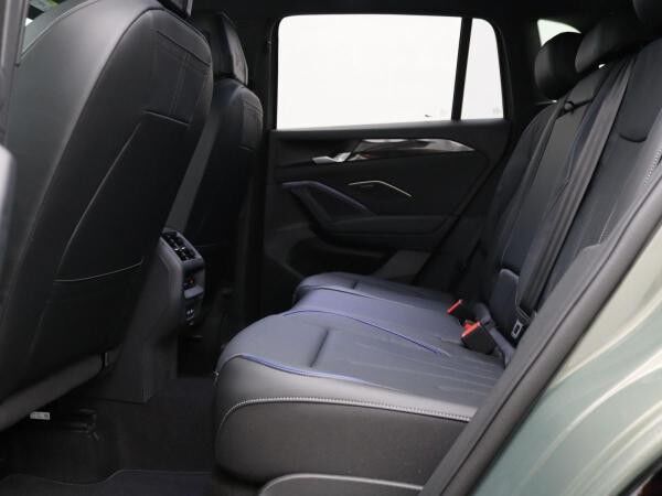Volkswagen Tiguan R-LineBlack 2.0TDI 4M DSG/ HD-Matrix, AHK