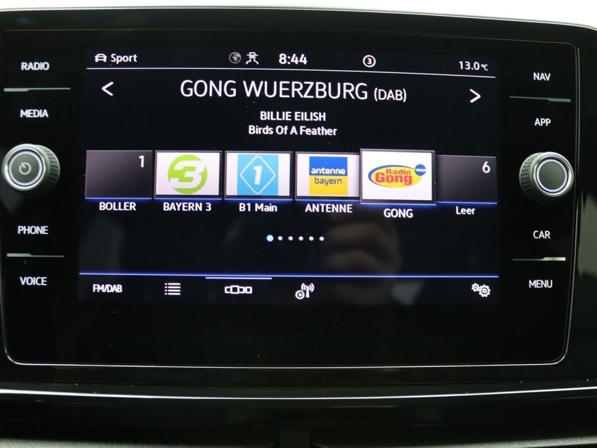 Volkswagen T-Roc R-Line 1.5 TSI DSG / Navi, AHK, LED+, RFK