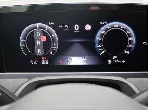 Volkswagen Passat Variant R-Line 1.5 eHybrid / Pano, AHK Volkswagen Passat Variant R-Line 1.5 eHybrid / Pano, AHK