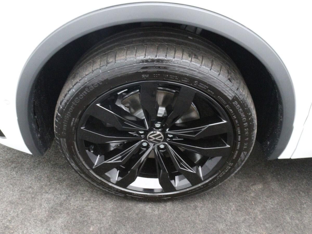 Volkswagen Tiguan Allspace R-Line Black 2.0TDI 4M DSG / AHK
