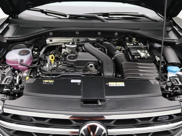 Volkswagen T-Roc R-Line 1.5 TSI DSG / Navi, AHK, LED+, RFK