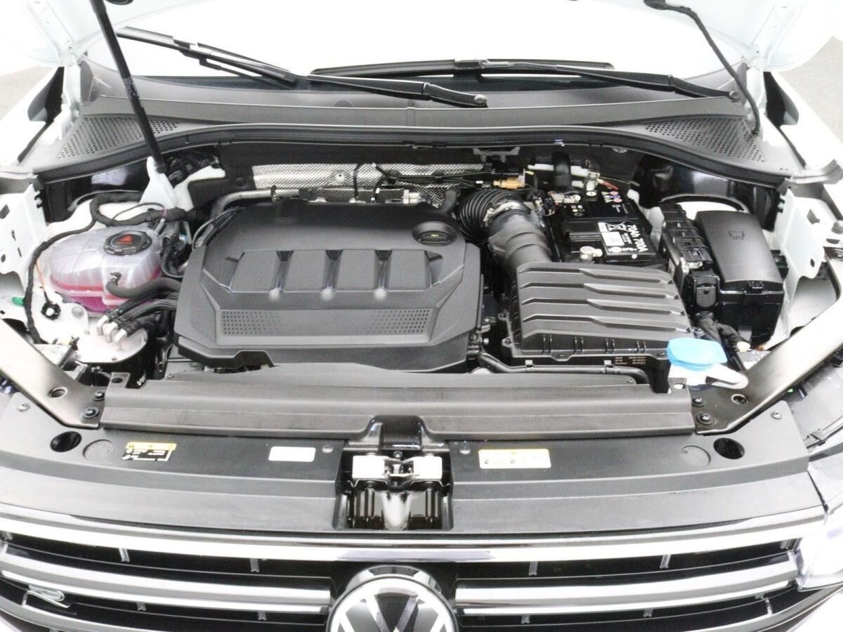 Volkswagen Tiguan Allspace R-Line Black 2.0TDI 4M DSG / AHK