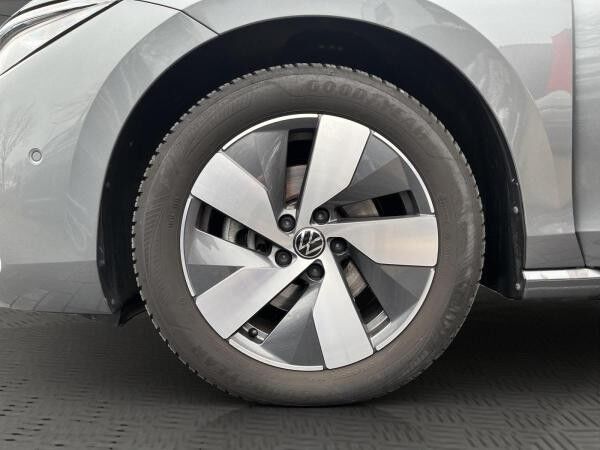 Volkswagen Passat Vari. Business 2.0 TDI*DCC*AHK*DSG*HuD