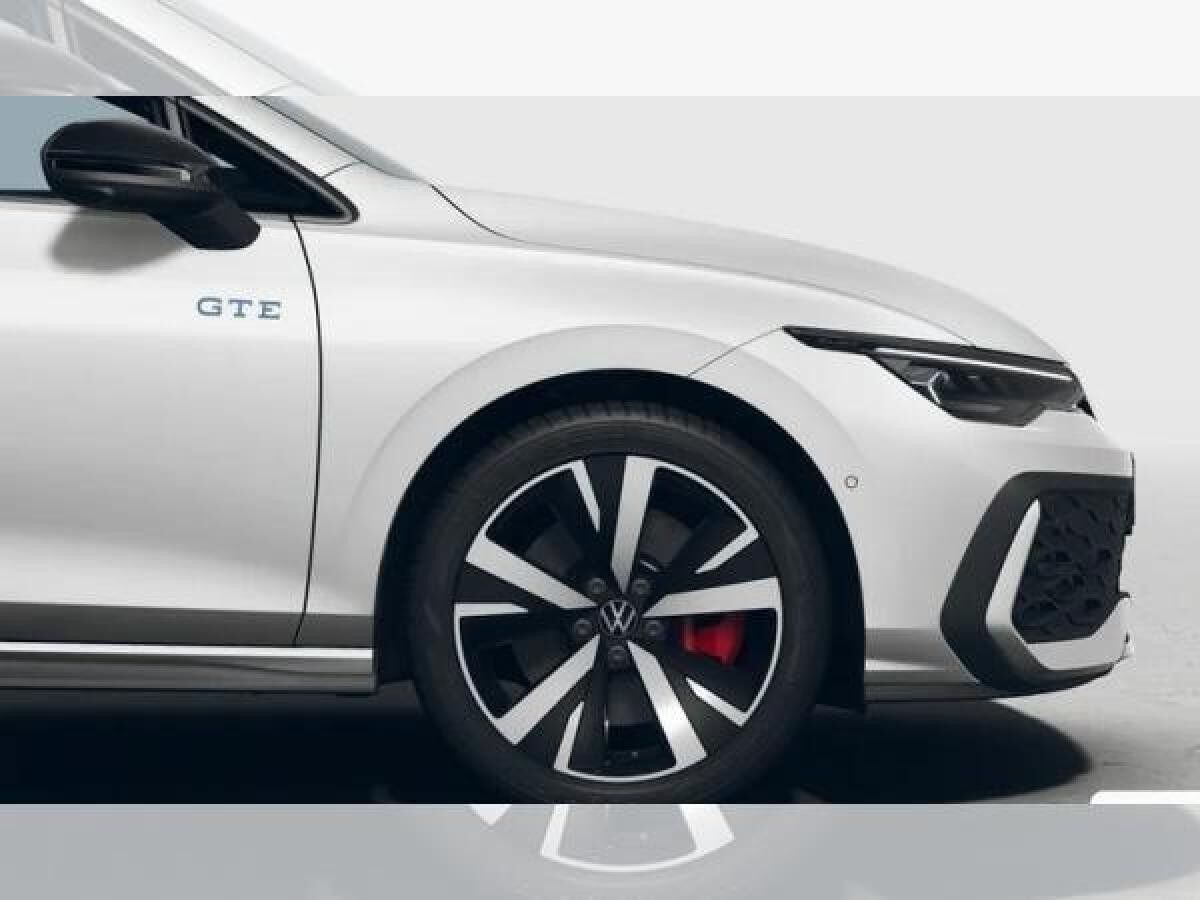 Volkswagen Golf GTE 1.5 TSI eHybrid 177 PS+116 PS *BLACK STYLE*MATRIX*LEDER*AHK*PANO*DCC*60.690€*