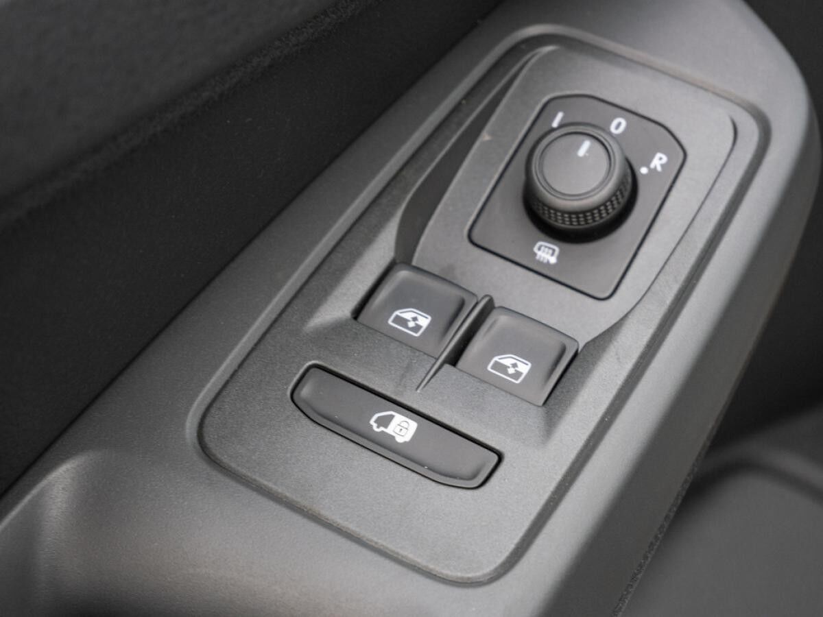 Ford Transit Connect Kasten Trend L1 Klima PDC NAVI uvm.  -K.T.-