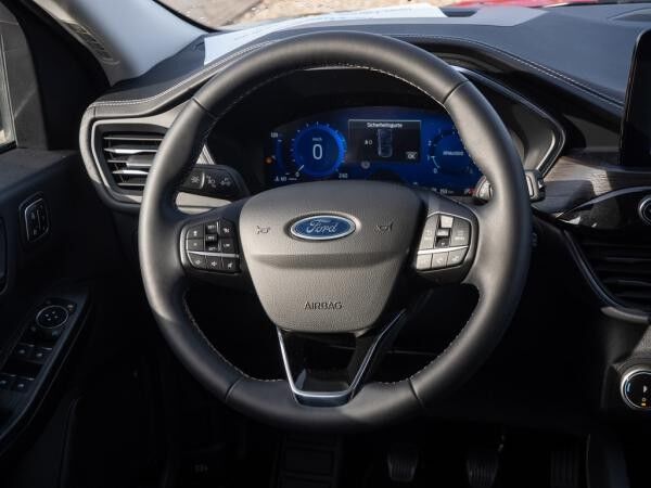 Ford Kuga Vignale 1,5l EcoBoost Panoramadach NAVI ACC LED Kamera uvm. -K.T.-