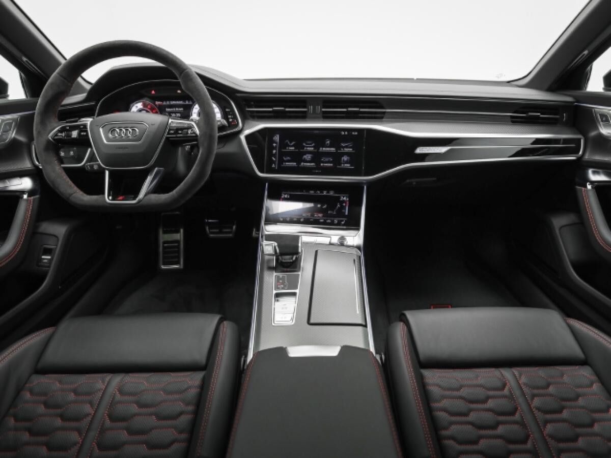 Audi RS6 Avant performance B&O Pano AHK Keramik WR